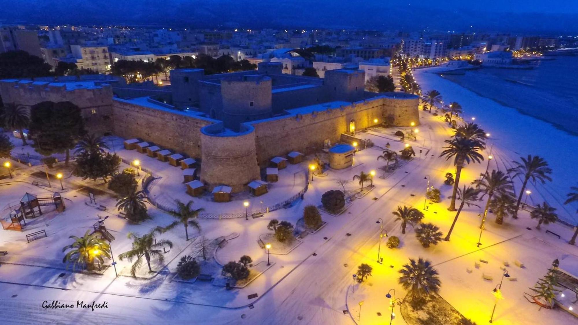 الشقق الفندقية مانفريدونيافي  Ca Del Centro المظهر الخارجي الصورة
